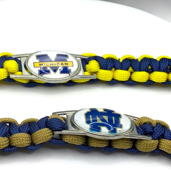 PARACORD. Choose One: Michigan, NOTRE’ Dame or ARMY! Adjustable! - Picture 2 of 5